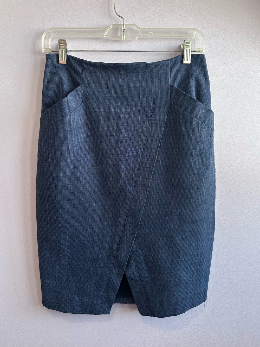 ⭐️ 4/$20 Loft Fitted Pencil Skirt Crossover Front Blue Size 2
